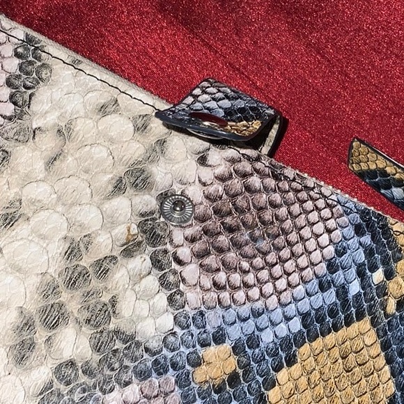 Steve Madden printed wallet - Picture 11 of 12